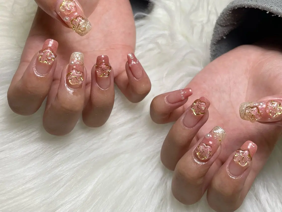 ネイル SunnyRoa aguri ୨୧˖*のネイルデザイン