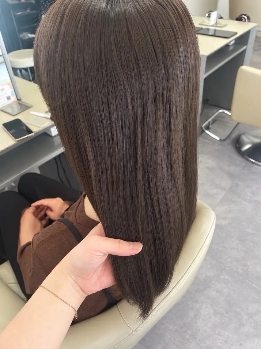 セミロング カラー ベージュカラー ヘアカラー 『SiLO』 rumiのヘアスタイル