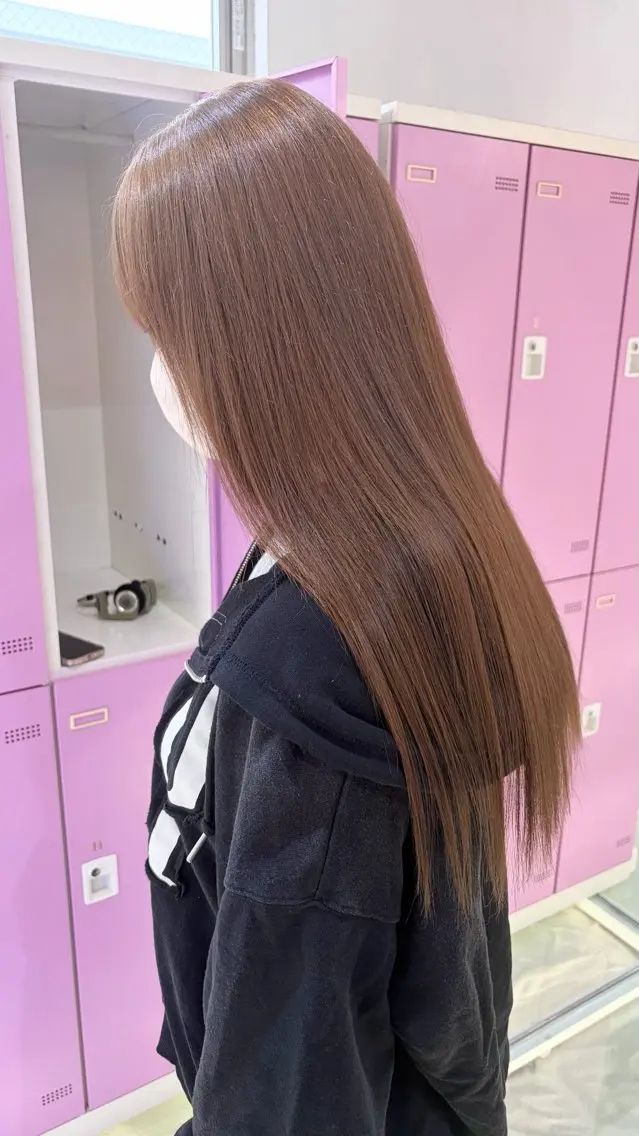 ロング カラー ベージュカラー ダブルカラー ヘーゼル ヘアカラー トリートメント レイン🌏🍀 透明感/ハイトーンのヘアスタイル