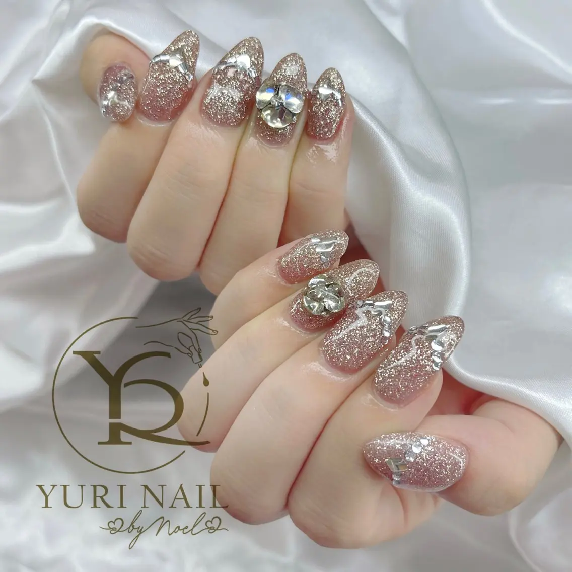 ネイル チークネイル フットネイル フレンチネイル グラデーション キラキラネイル ハンドネイル フットネイル ハンドケア YURI Nail Funabashiのネイルデザイン