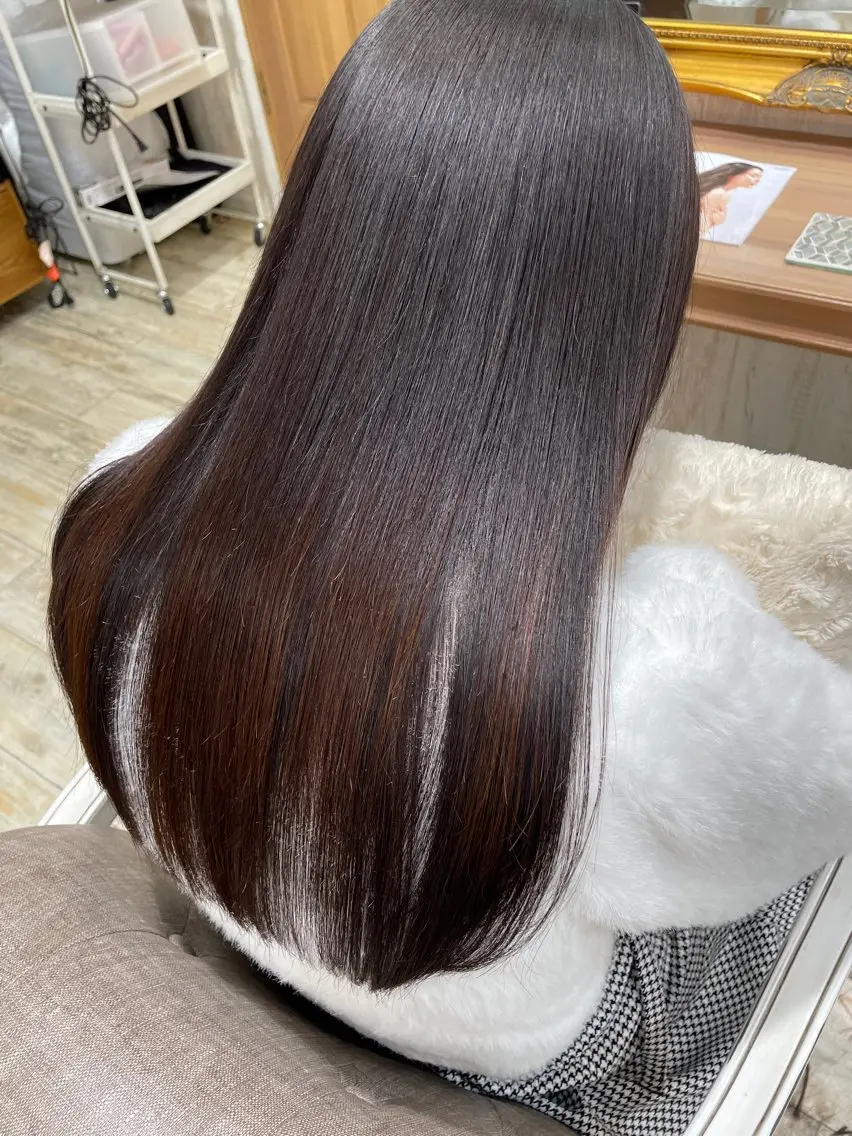 パヤっと広がるうねる癖毛を極上質感な艶髪に✨ロングの方専用髪質改善ストレート✨髪質改善ストレート矯正+髪質改善TRの写真
