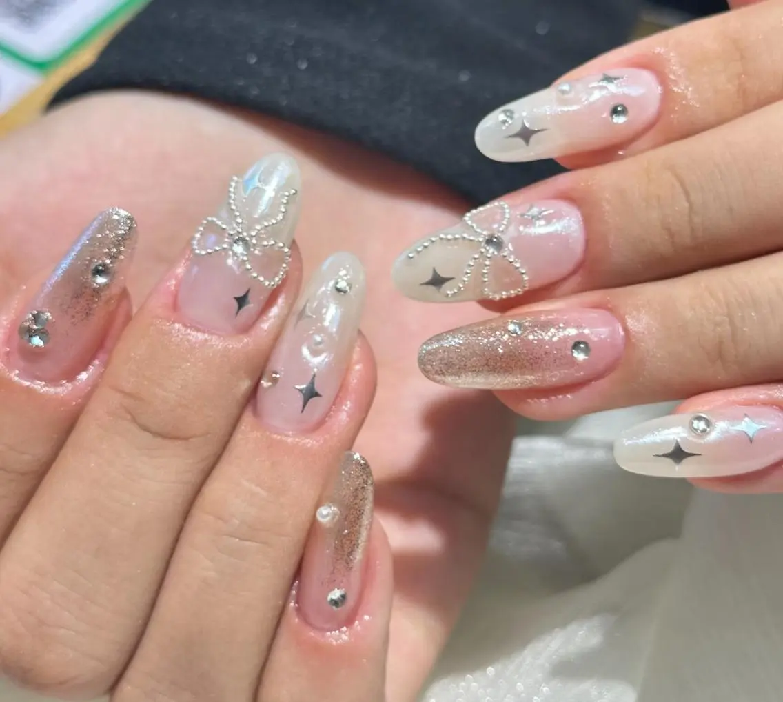 ネイル ハンドネイル エリ🫧 nail池袋東口のネイルデザイン