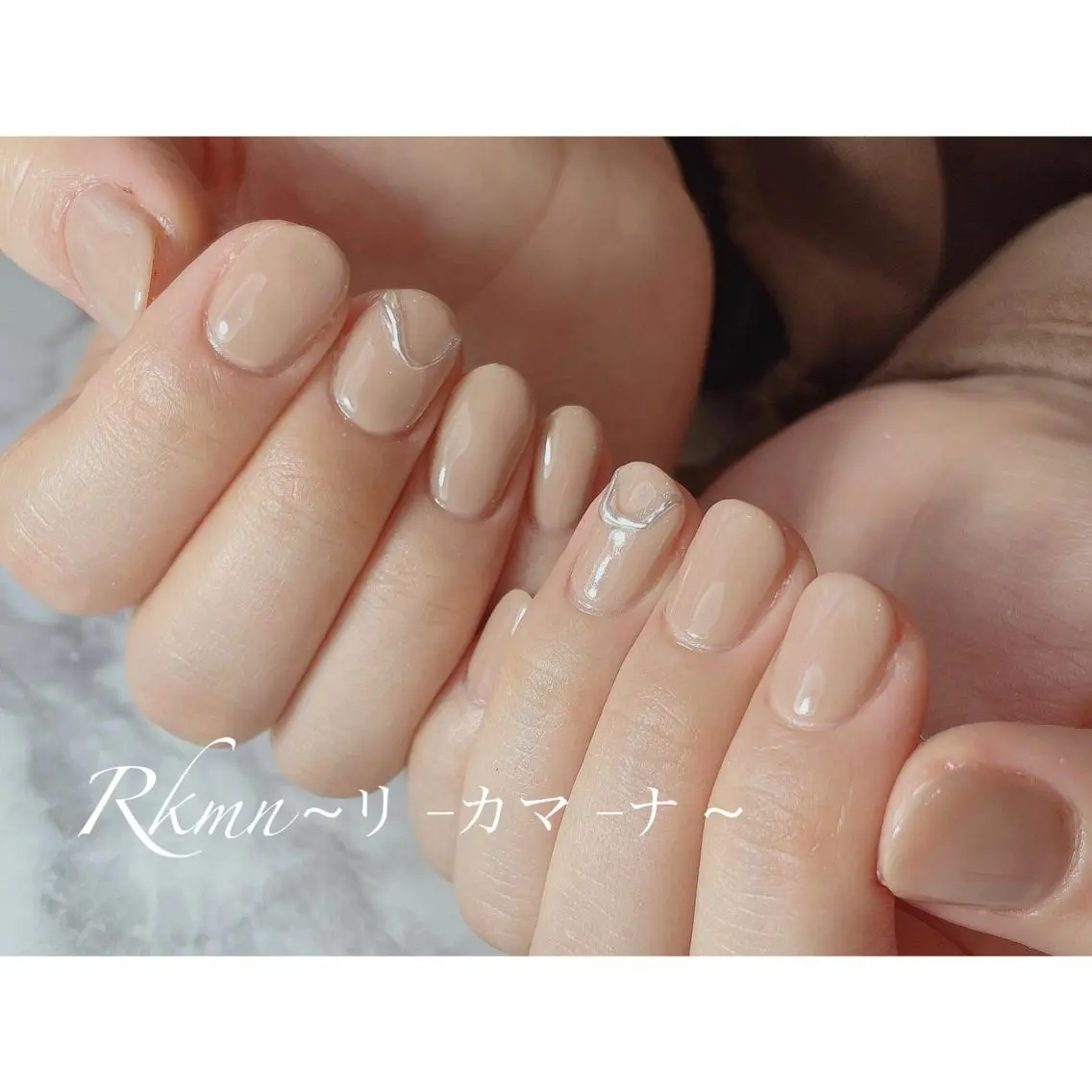 ネイル アートネイル ミラーネイル ワンカラーネイル シルバー 春ネイル ハンドネイル フットネイル ハンドケア Rkmn ~リ-カマ-ナ~のネイルデザイン
