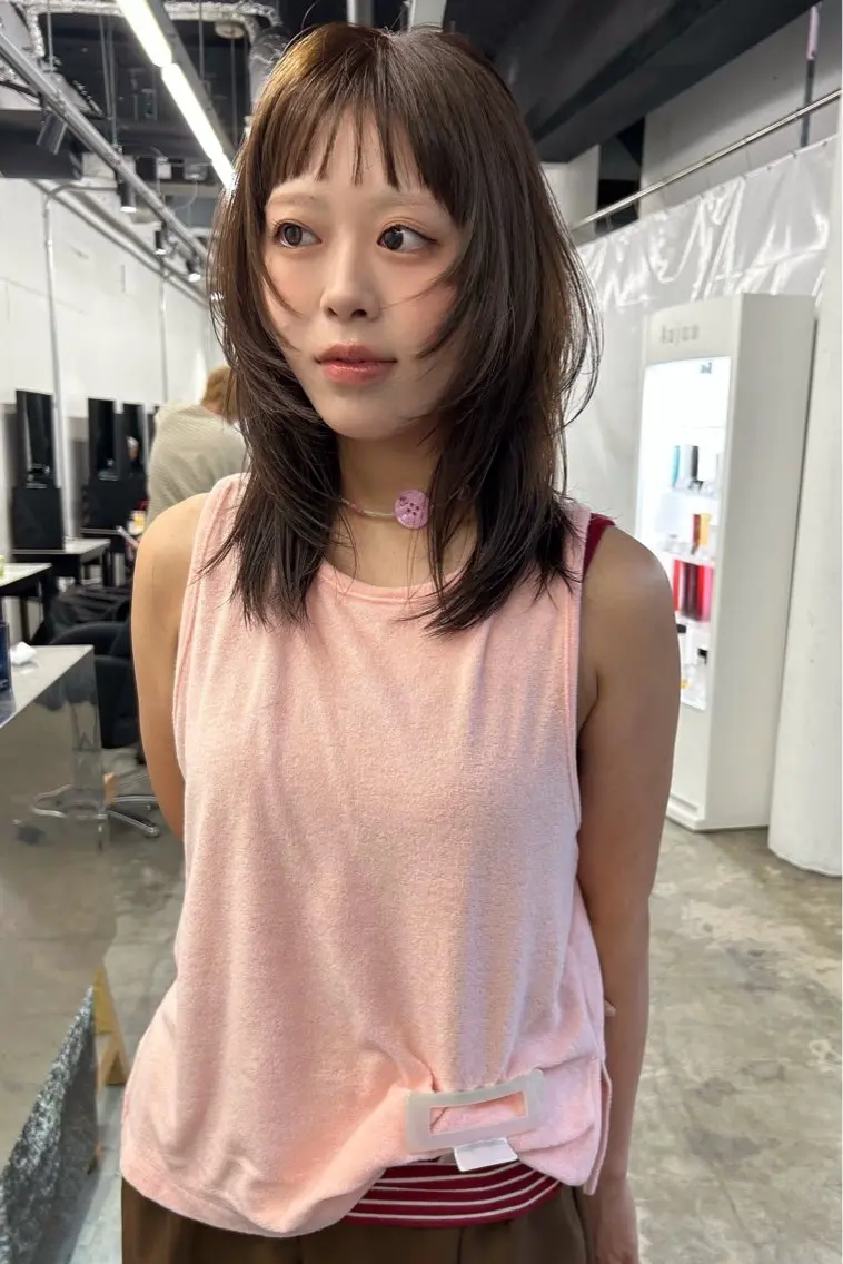 ミディアム カラー 透明感カラー レイヤーカット 小顔カット トリートメント カット ヘアカラー pia 薬院のヘアスタイル
