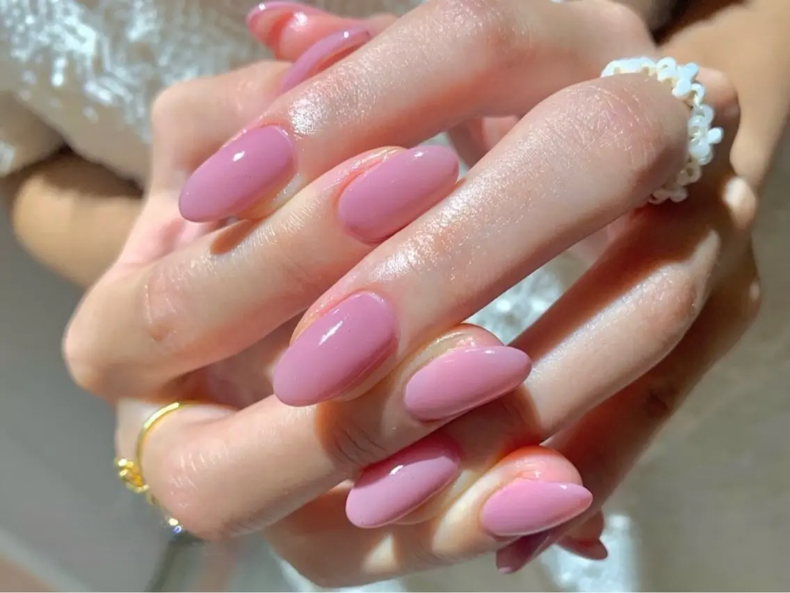 🤍ワンカラー ラメグラ🤍【オフなし◝✩】甘皮ケア付き🎀300色以上🎀の写真