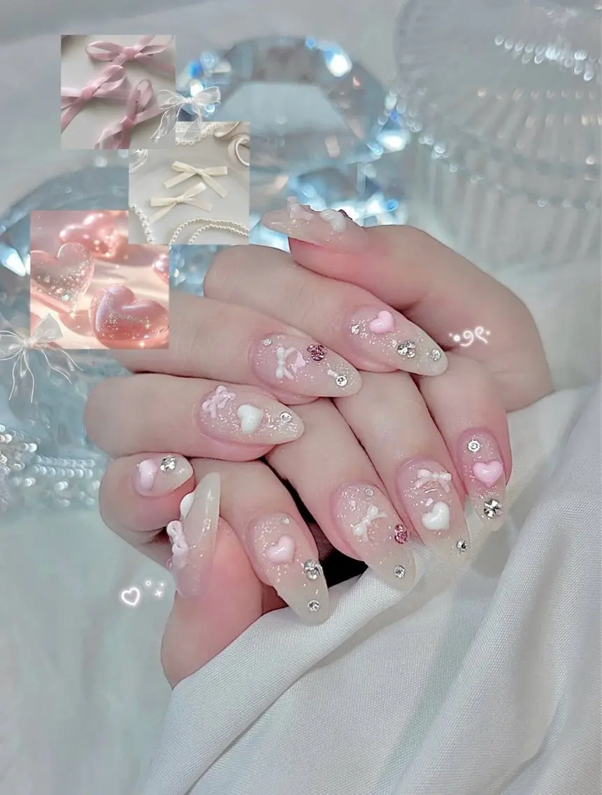 ネイル キラキラネイル マグネットネイル ぷっくりネイル 春ネイル ワンホンネイル ハンドネイル Lyna 池袋のネイルデザイン