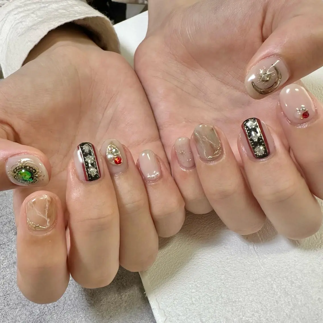 ネイル ハンドネイル ЯH.nail MIKIのネイルデザイン