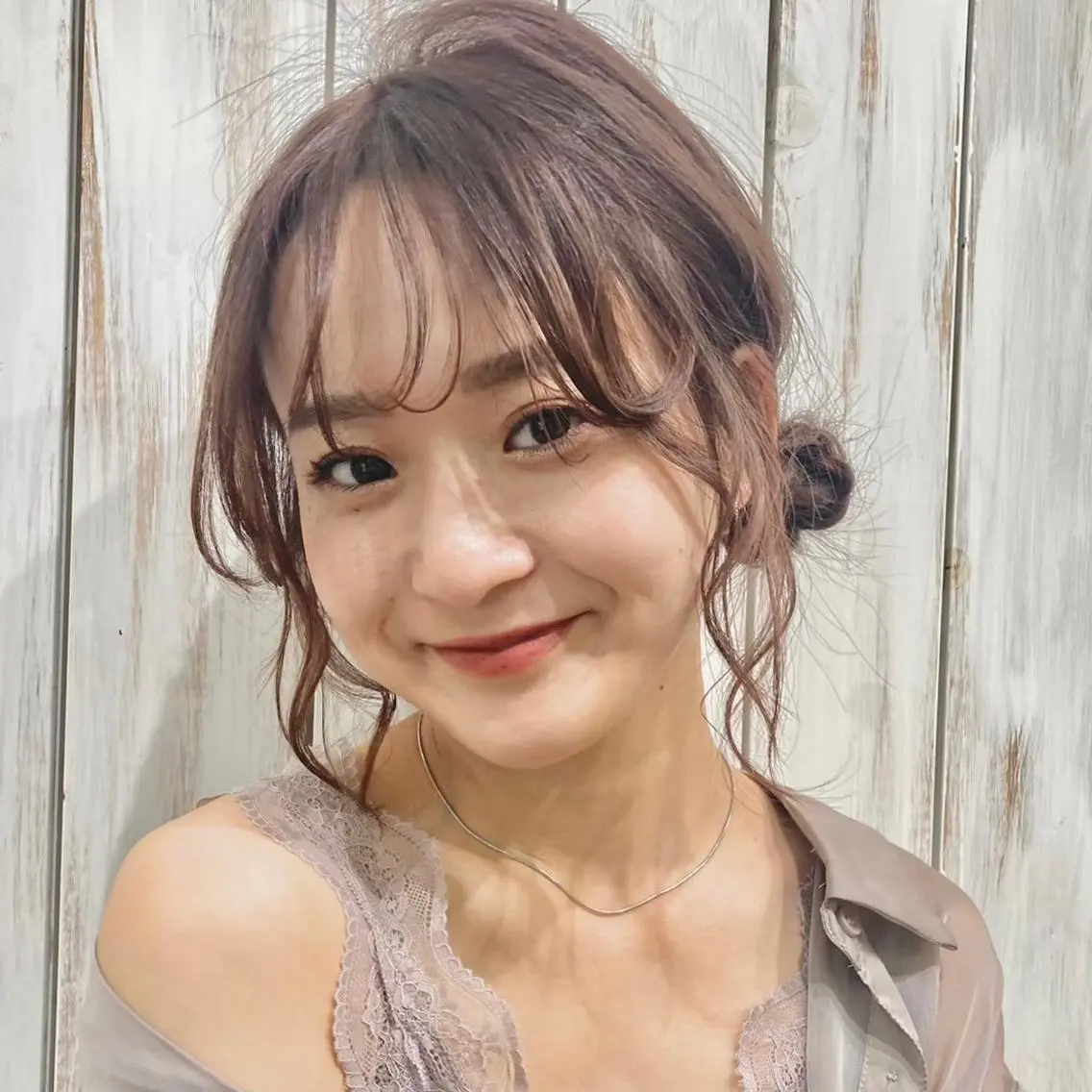 ミディアム ヘアアレンジ 青田 明日海のヘアスタイル