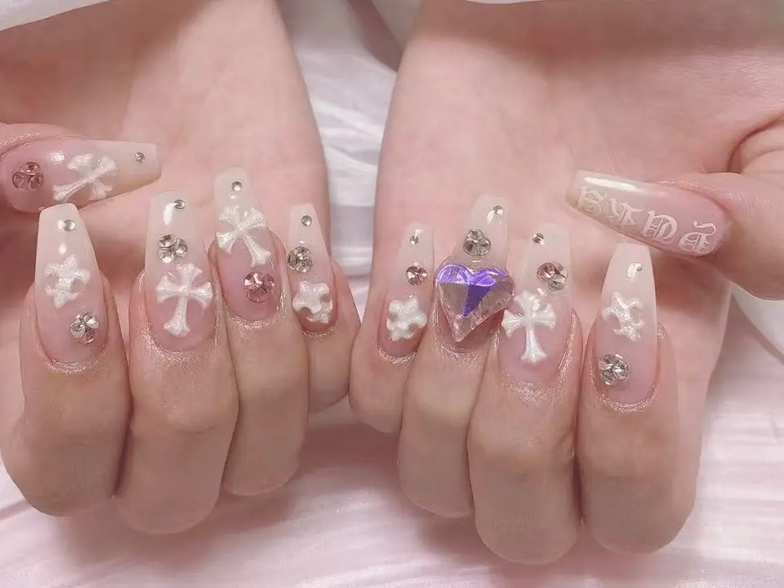ネイル ジョリ kasumi🌹💅のネイルデザイン