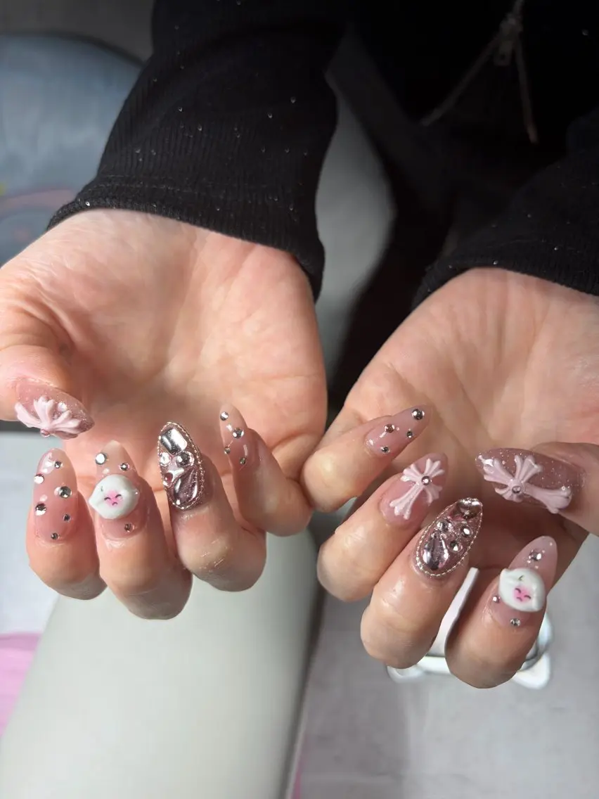 ネイル MoonHi Nail 朝霞台のネイルデザイン
