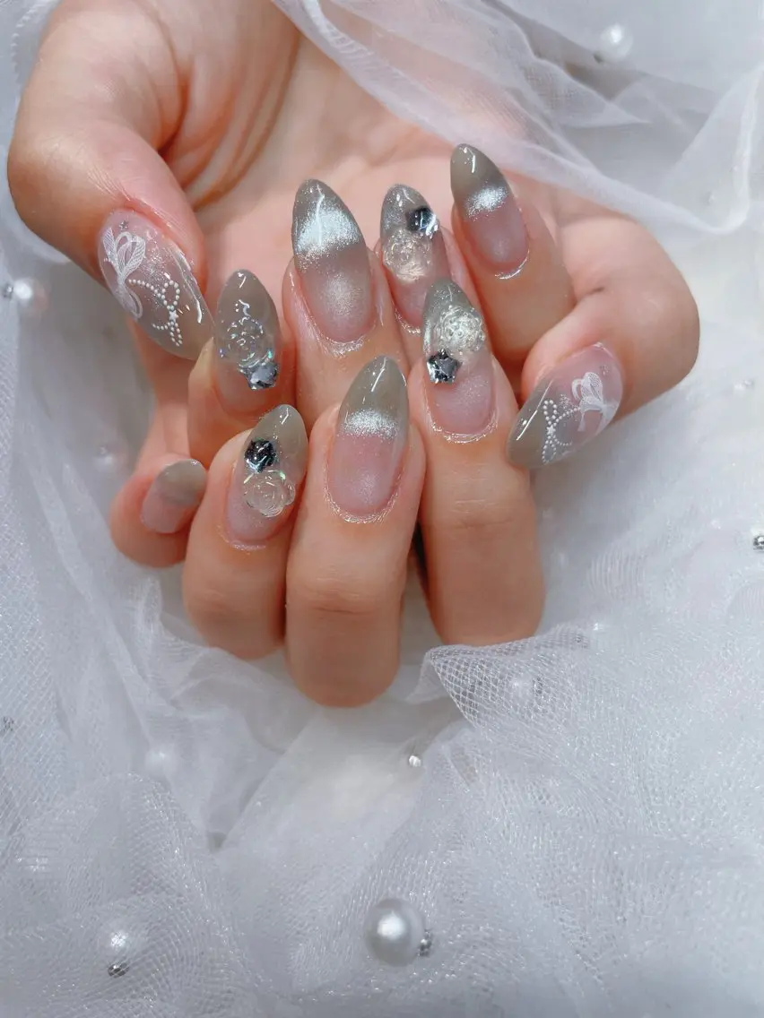 ネイル ブルー キラキラネイル マグネットネイル I-nail Moeのネイルデザイン