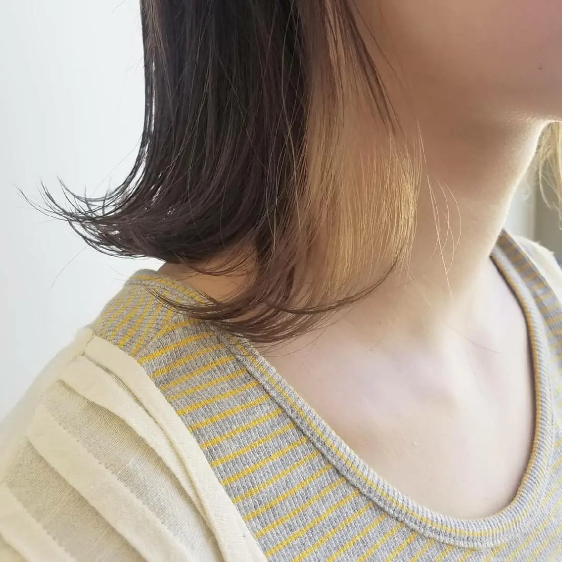 ミディアム カラー パーマ ヘアアレンジ インナーカラー iplus　眉毛と まつげパーマ専門店のマツエク・マツパデザイン