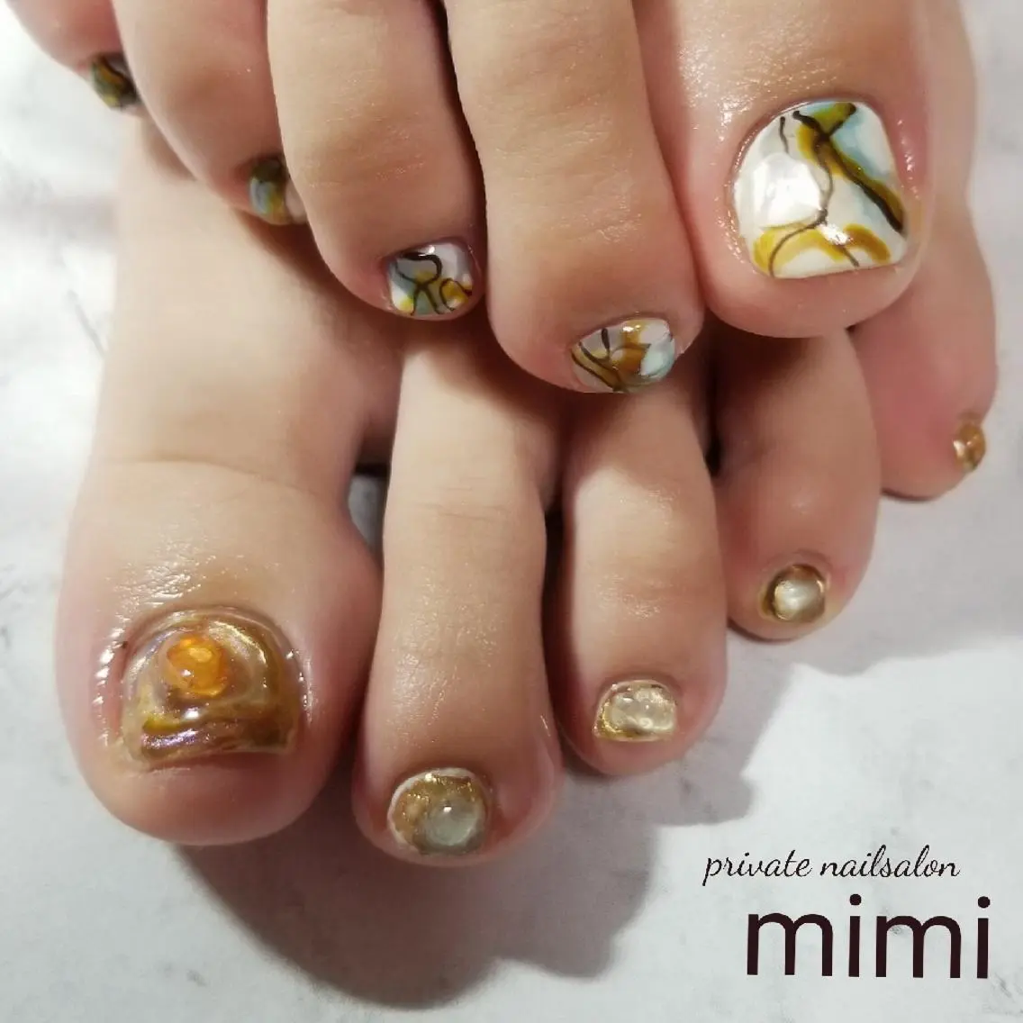 ネイル 持ち込み ニュアンスネイル フットネイル 博多ネイル ｍｉｍｉのネイルデザイン