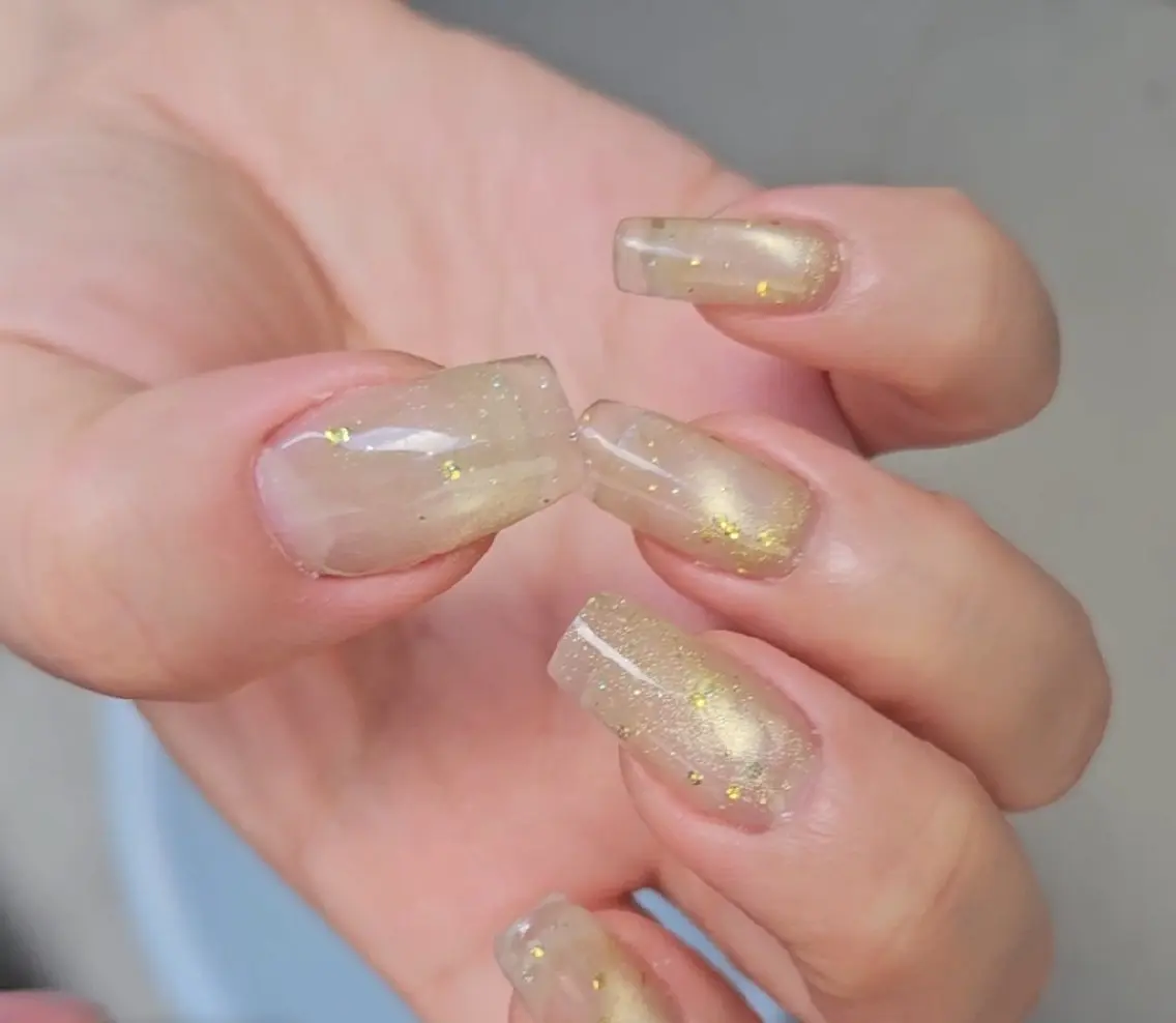 ネイル ハンドネイル shellnail 大阪市港区ネイルのネイルデザイン