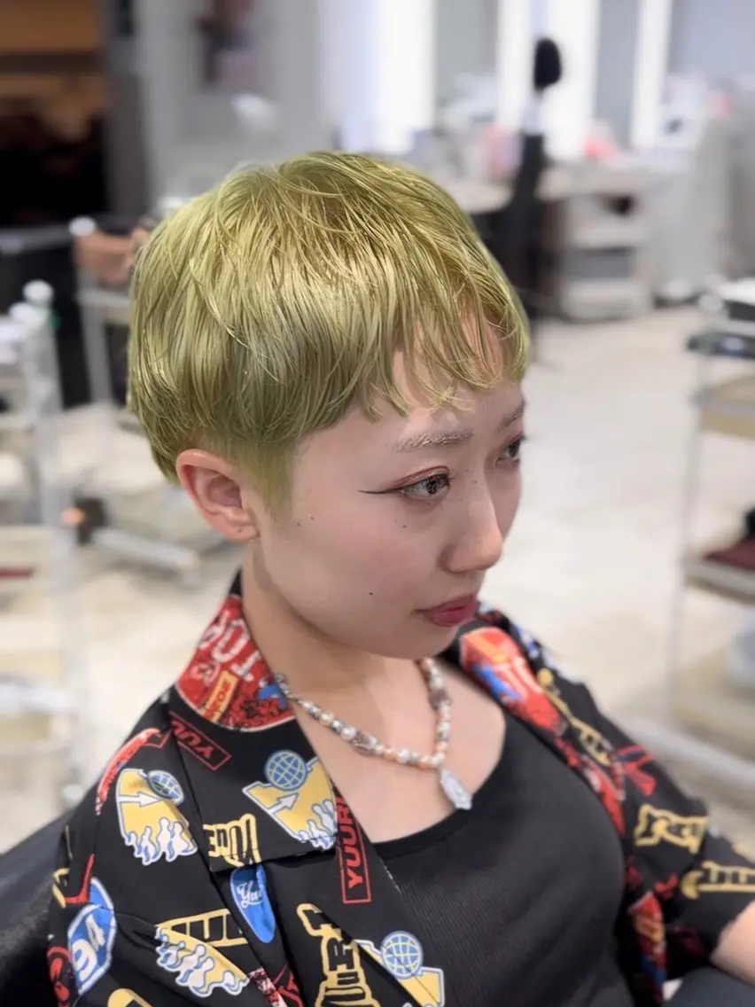 ショート カラー 透明感カラー ハイトーンカラー 髙木 利央のヘアスタイル