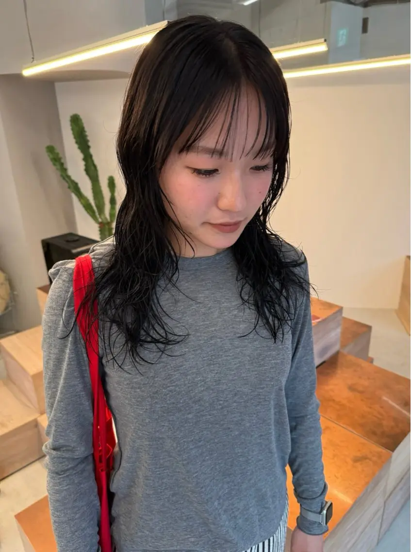 セミロング セミロングパーマ カット ヘアカラー fubuki🪷 似合わせカットカラーのヘアスタイル
