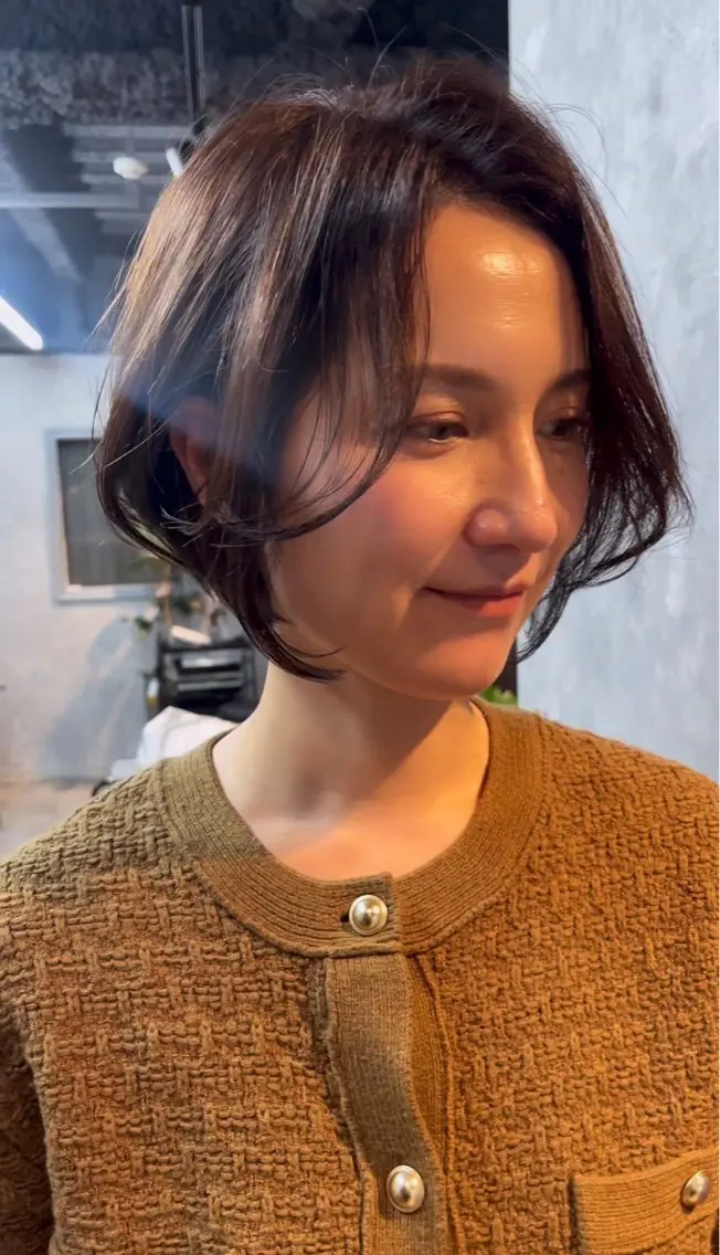 ショート 似合わせカット ショートヘア 小山洋次/阪急茨木/ 透明感カラーショートのヘアスタイル