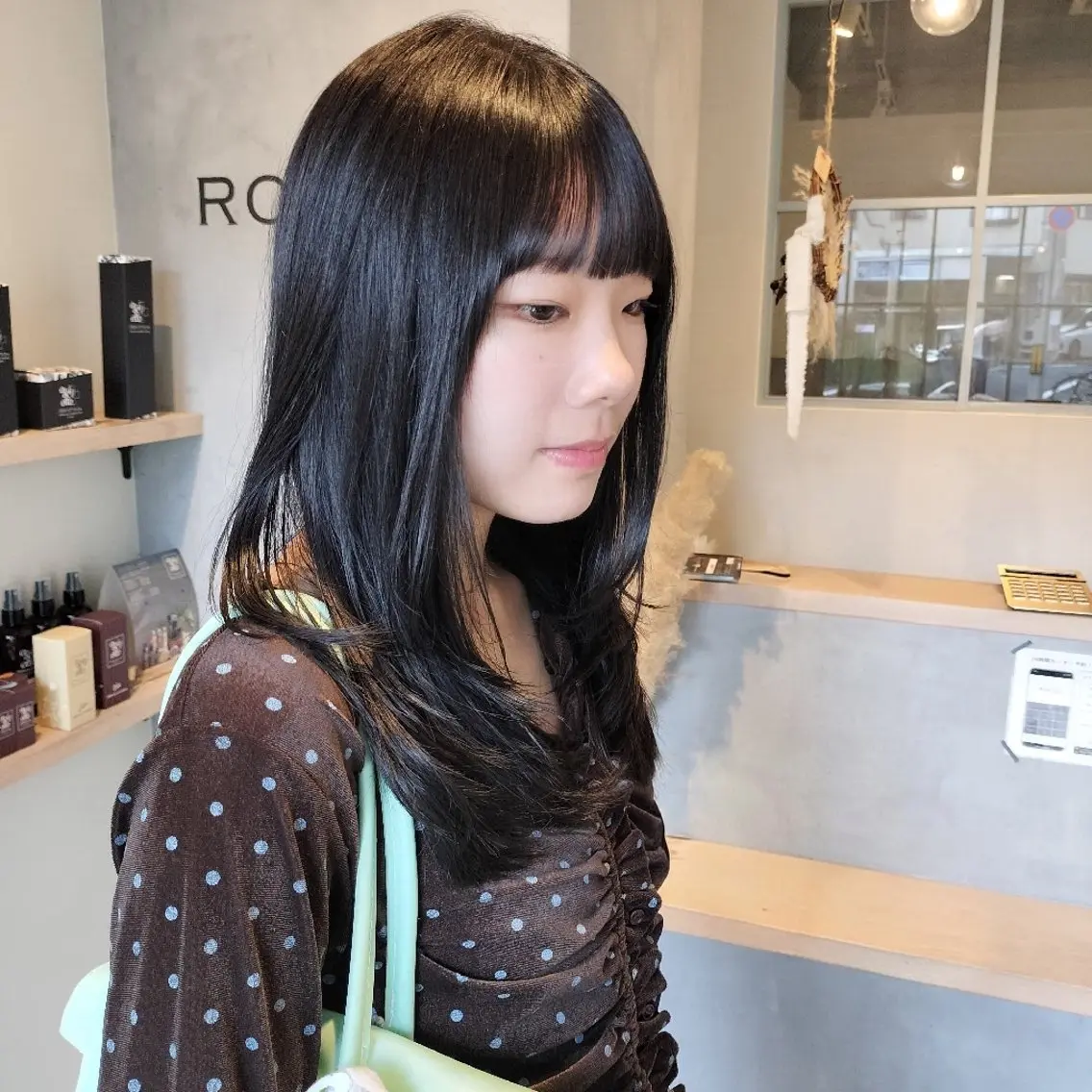 セミロング カラー 透明感カラー🫧HI NAKO/ROCCOのヘアスタイル