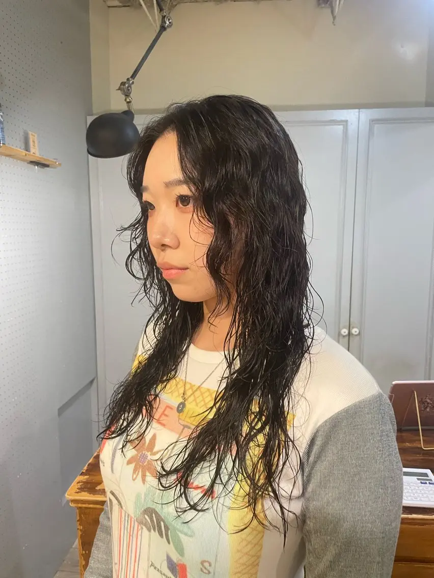 ミディアム パーマ カット パーマ 🤩噂のMr.髪ポジ ティブ®️yu🤩のヘアスタイル