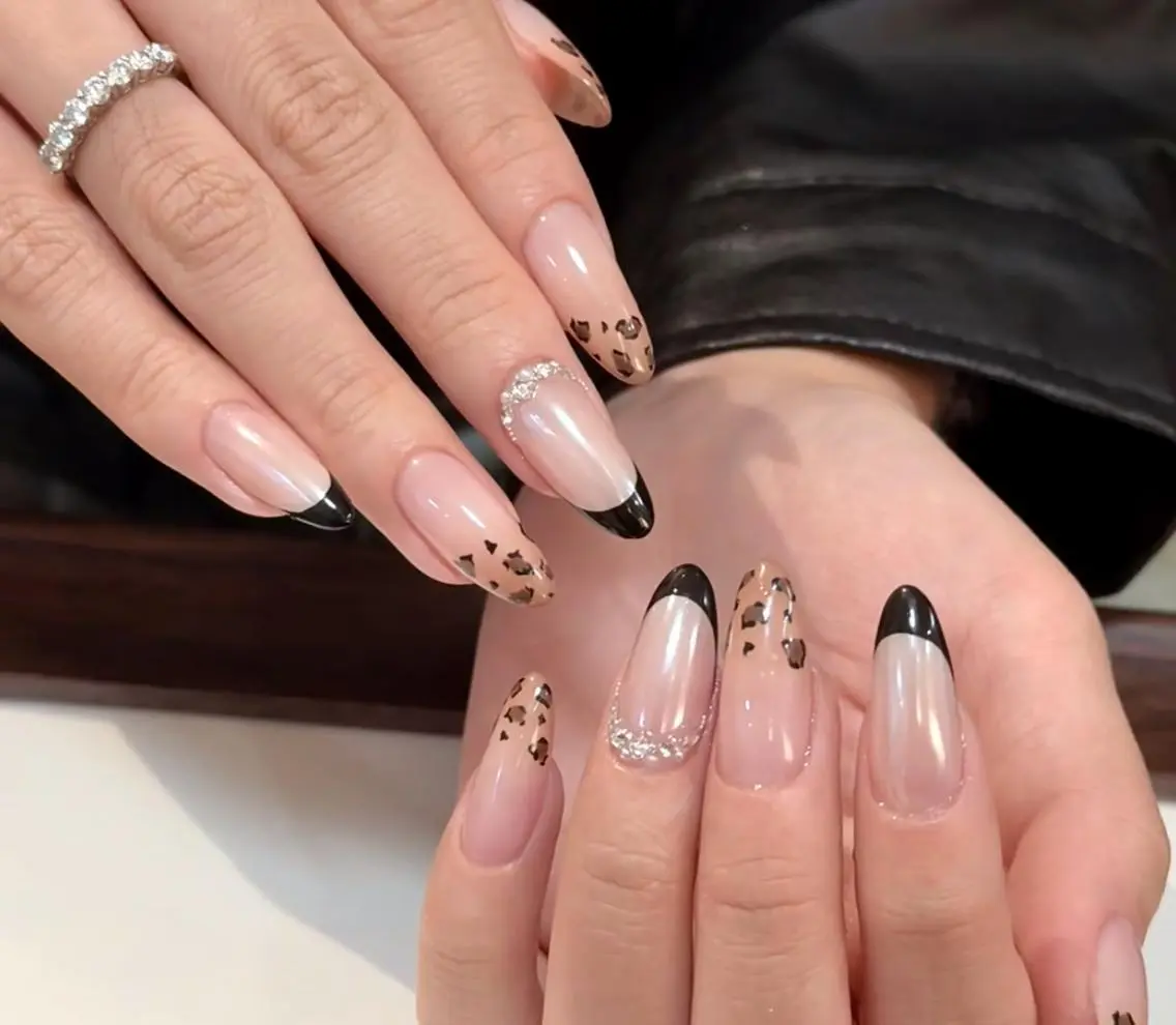 ネイル ハンドネイル 🎀 NaNa_nailのネイルデザイン