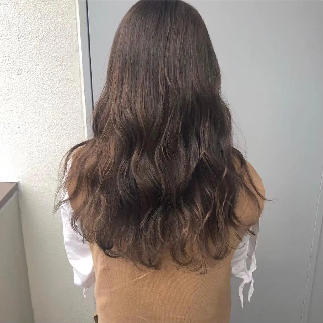 ロング カラー ヘアカラー トリートメント ヘッドスパ レイヤーカット 韓国ヘアayameのヘアスタイル