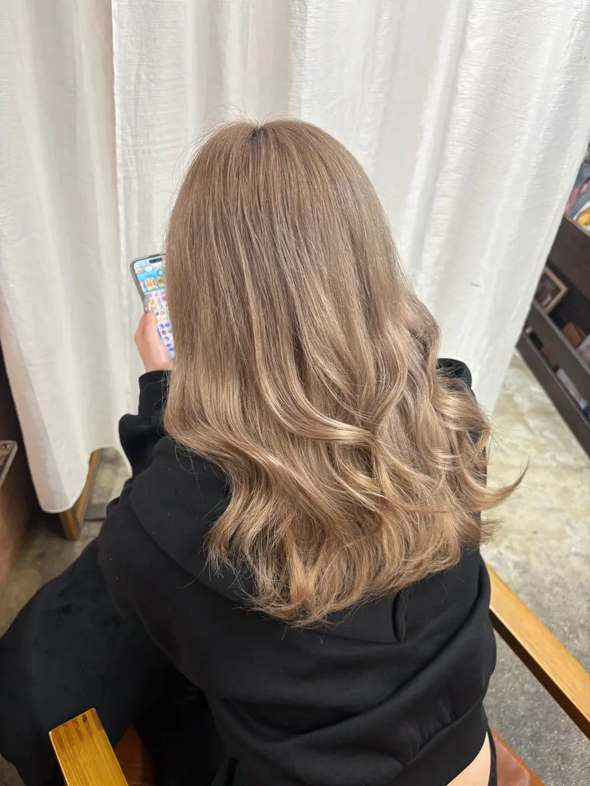 セミロング ヘアカラー トリートメント Retsu /UniQのヘアスタイル