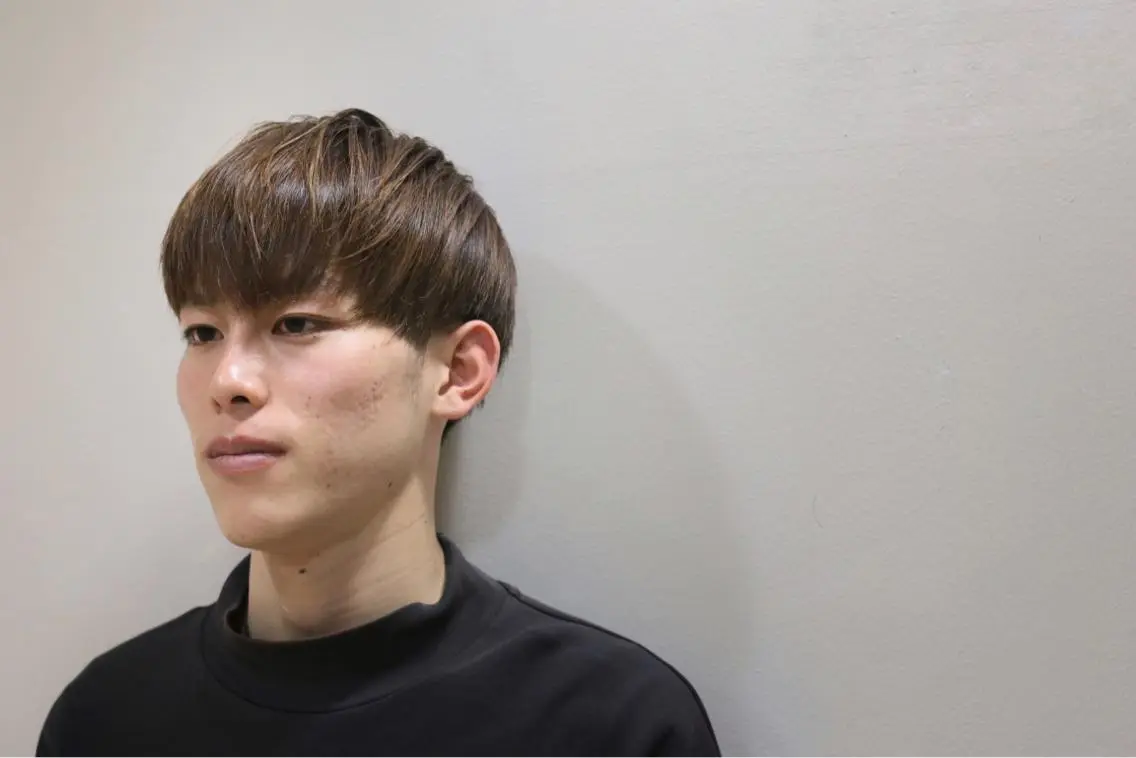 ショート パーマ メンズ マッシュ 縮毛矯正 ストレートパーマ デザインカラー/ 推しの配色 肥後のヘアスタイル