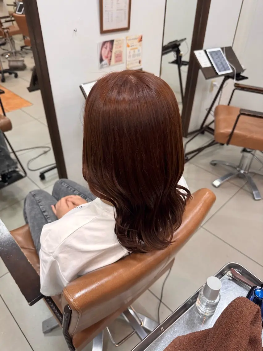ミディアム カラー ヘアカラー 坂元綾音 モデル募集中✨のヘアスタイル