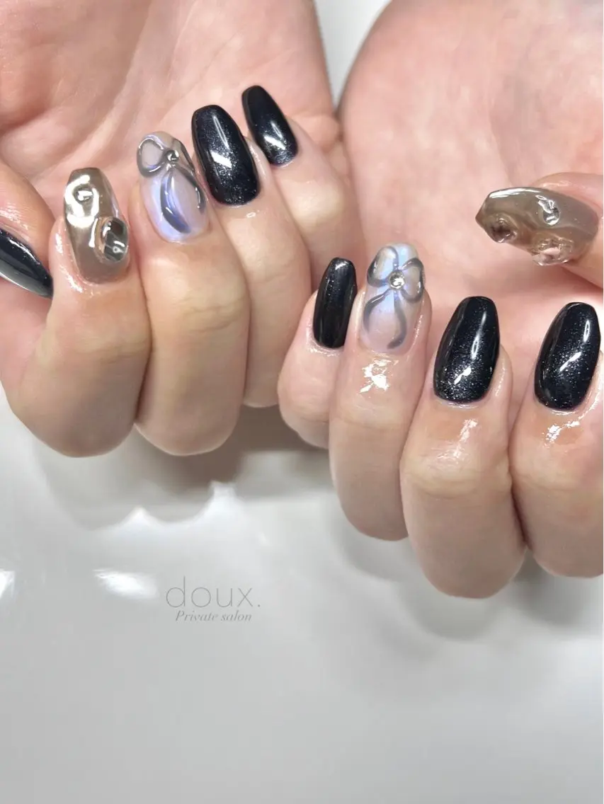 ネイル 韓国ネイル マグネットネイル ミラーネイル 持ち込み オフィスネイル doux. nailのネイルデザイン