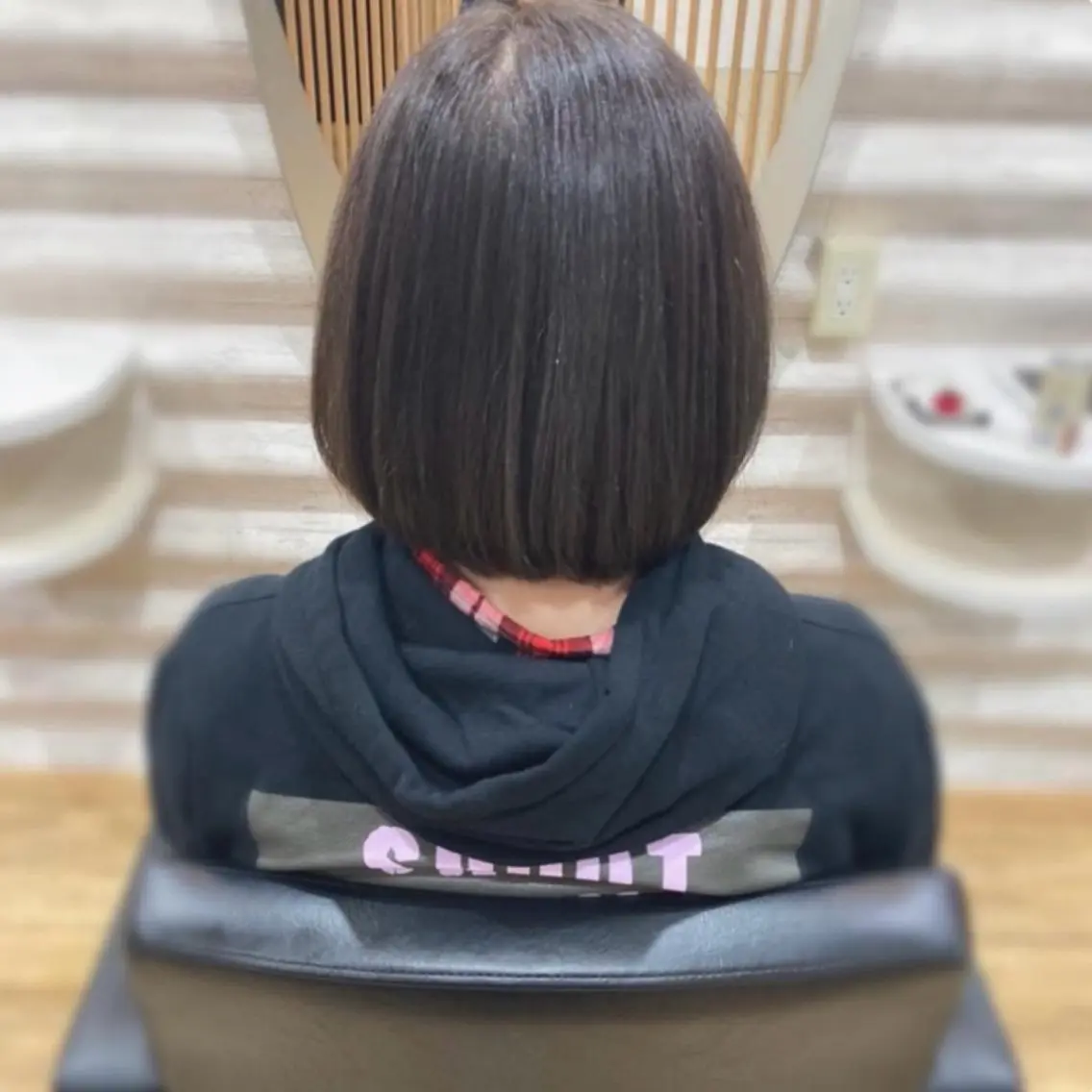 ミディアム カラー 髪質改善 カット トリートメント KON｜ごまかさない 艶。酸熱×精密カットのヘアスタイル