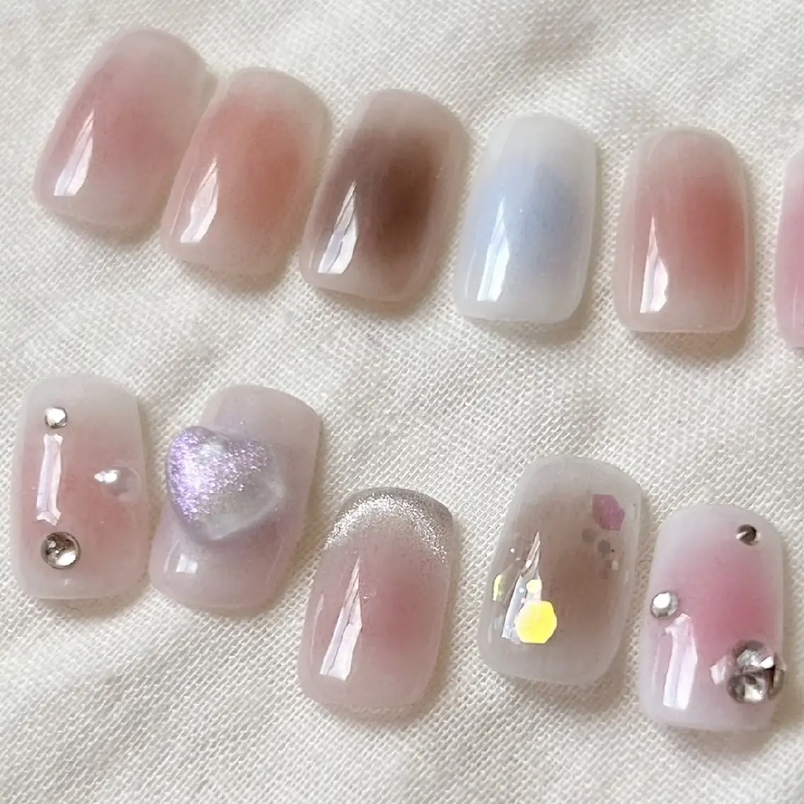 🎀チークネイル『オフあり』の写真