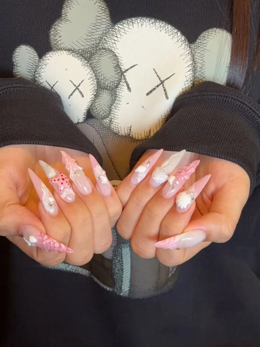ネイル アートネイル ジェルネイル マグネットネイル ニュアンスネイル シンプルネイル ハンドネイル Ryu Nail NekoChanのネイルデザイン