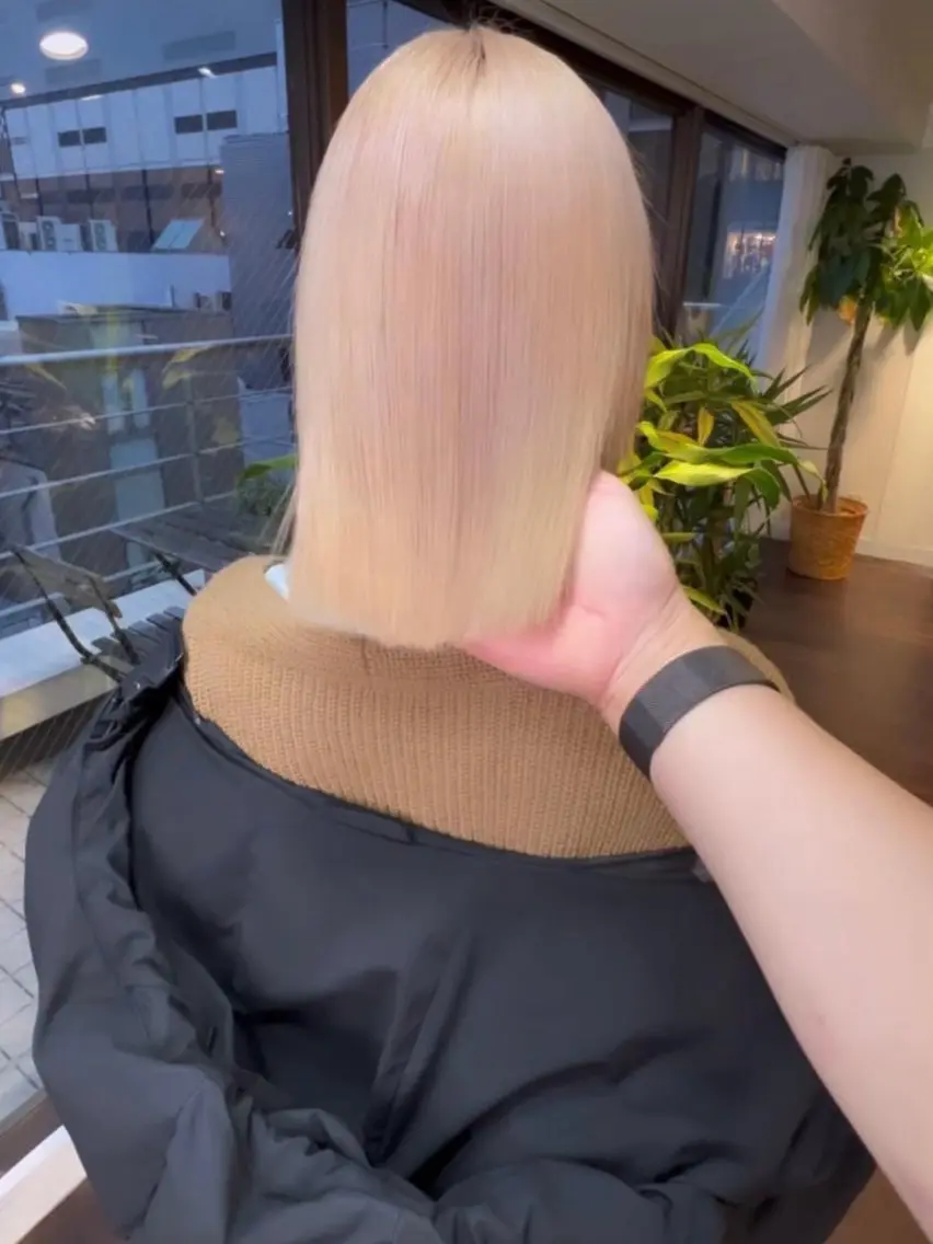 ショート ⭐️心斎橋カラーモデ ル⭐️SOUのヘアスタイル
