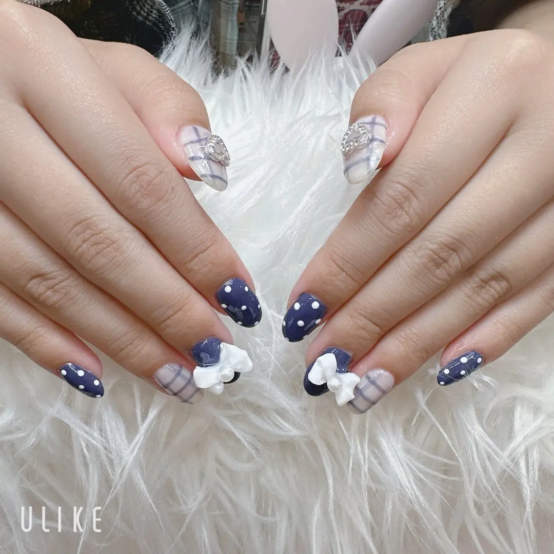 ネイル アートネイル ドット 長さ出し シンプルネイル ネイルチップ UMIE  NAIL かんえのネイルデザイン