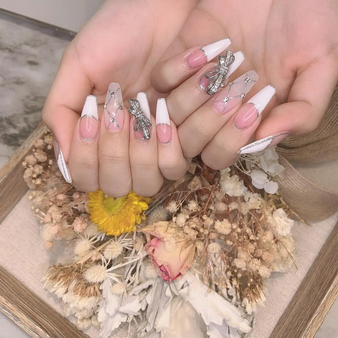 ネイル DG nailのネイルデザイン