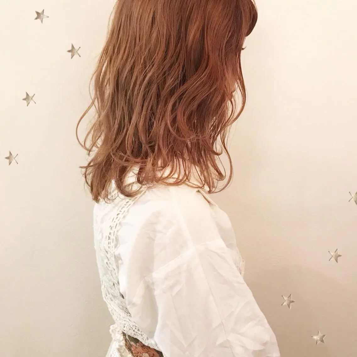 ミディアム 市川 千夏のヘアスタイル