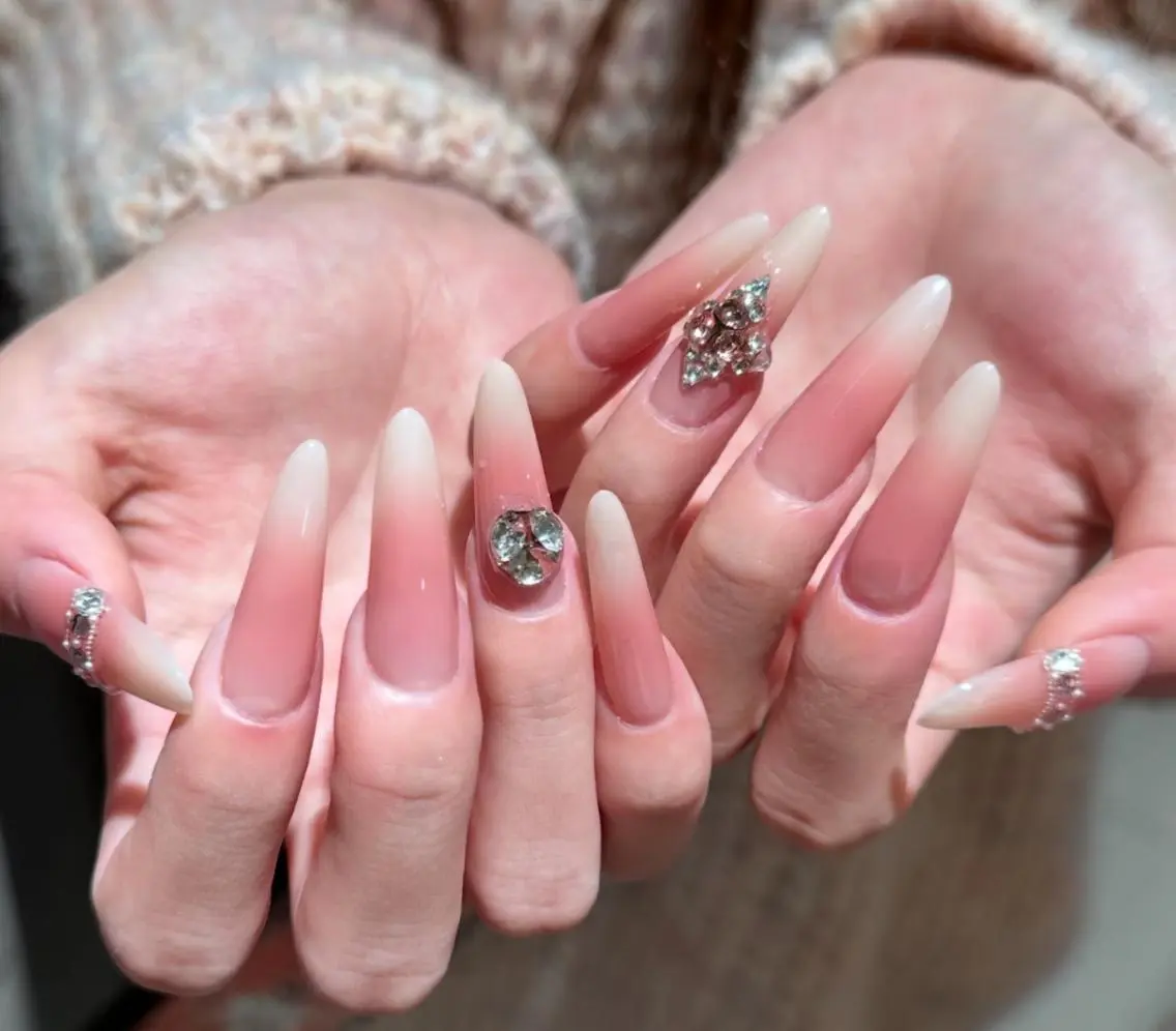 ネイル ハンドネイル 🎀 NaNa_nailのネイルデザイン