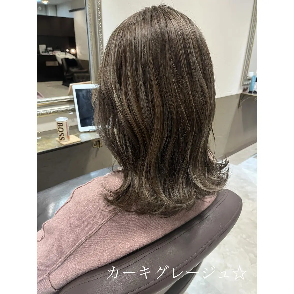ミディアム カラー 坂井田 浩樹のヘアスタイル