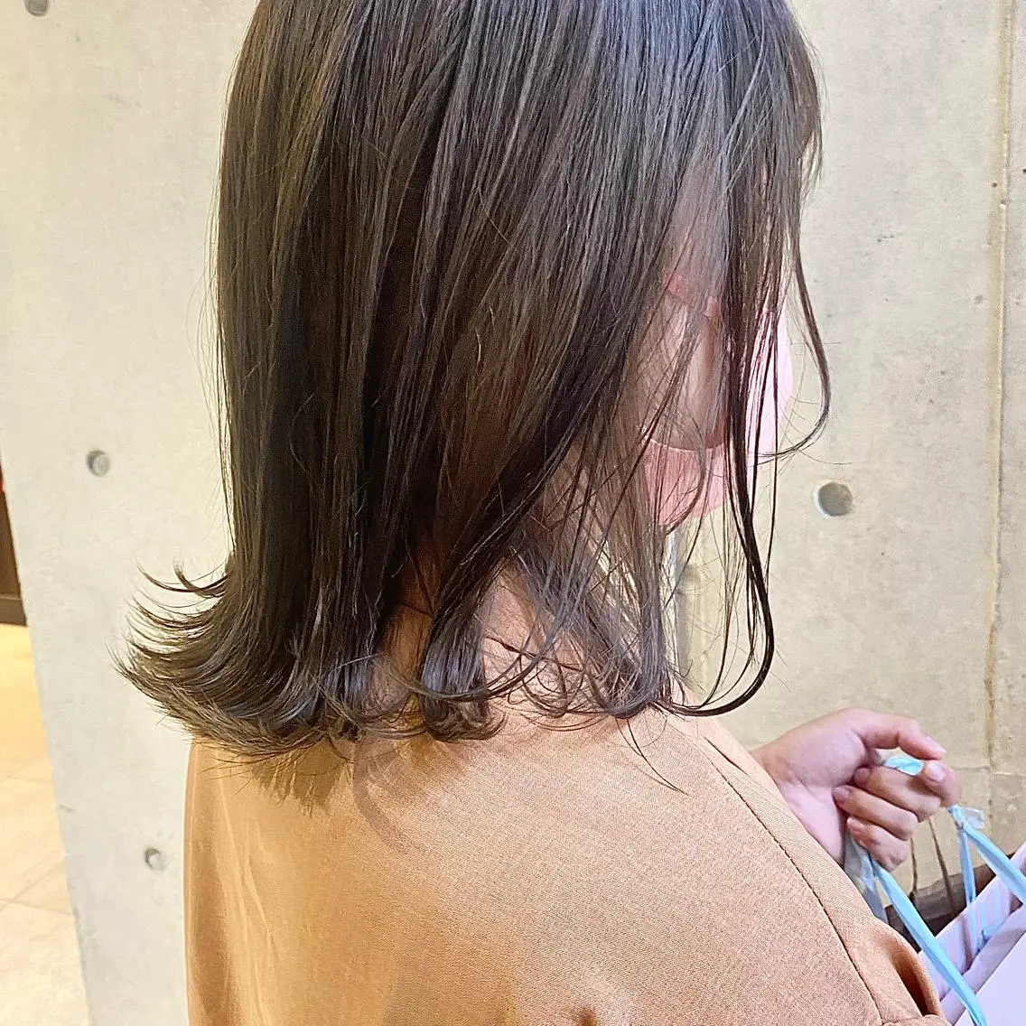 ミディアム カラー 透明感カラー グレージュ ハル🌸柔色/ ブリーチなし/艶髪のヘアスタイル