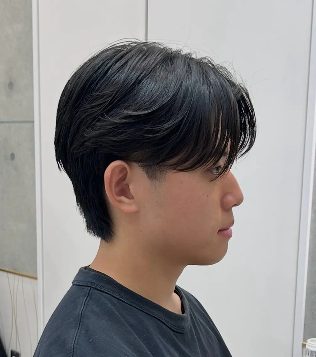 ショート パーマ メンズ カット パーマ 岩城 滉成のヘアスタイル