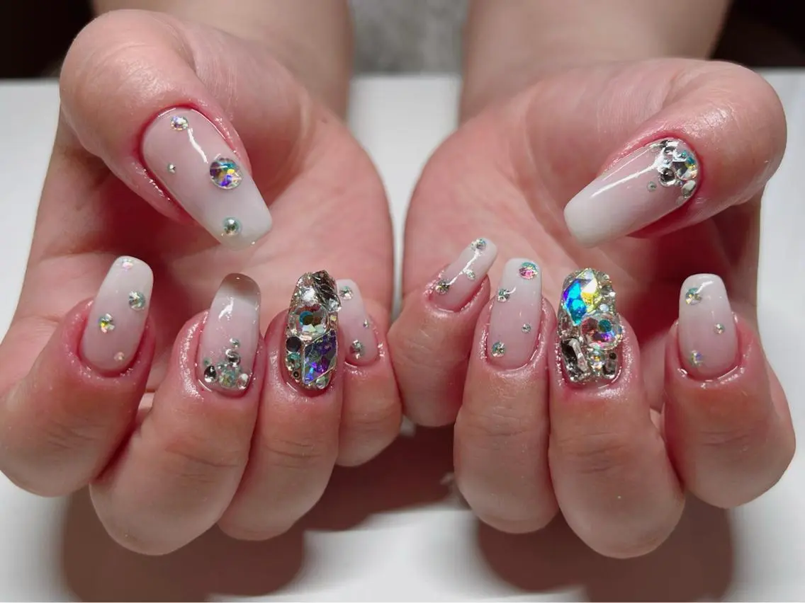 ネイル ハンドネイル IRAS..nail ＥＲＩＫＡのネイルデザイン
