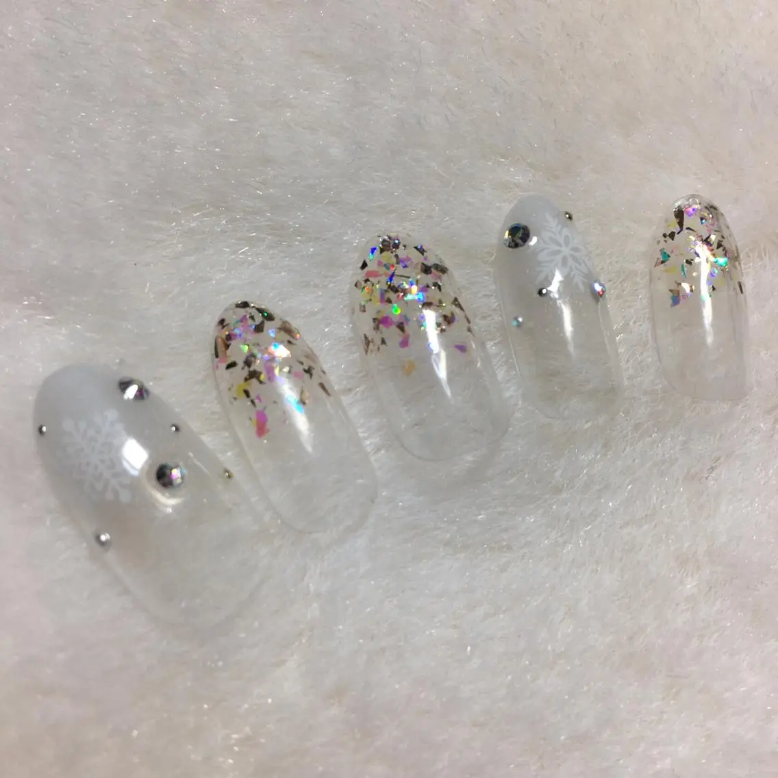 ネイル アートネイル グラデーション 冬ネイル ハンドネイル kipinail 川﨑えりかのネイルデザイン