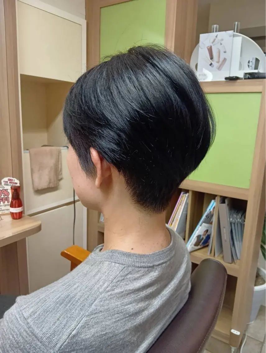 ショート 丸みショート ショートヘア 鈴木 莉恋のヘアスタイル
