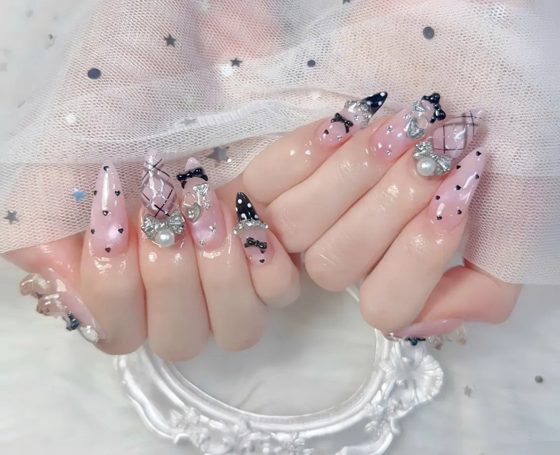 ネイル Han Hana Nailのネイルデザイン