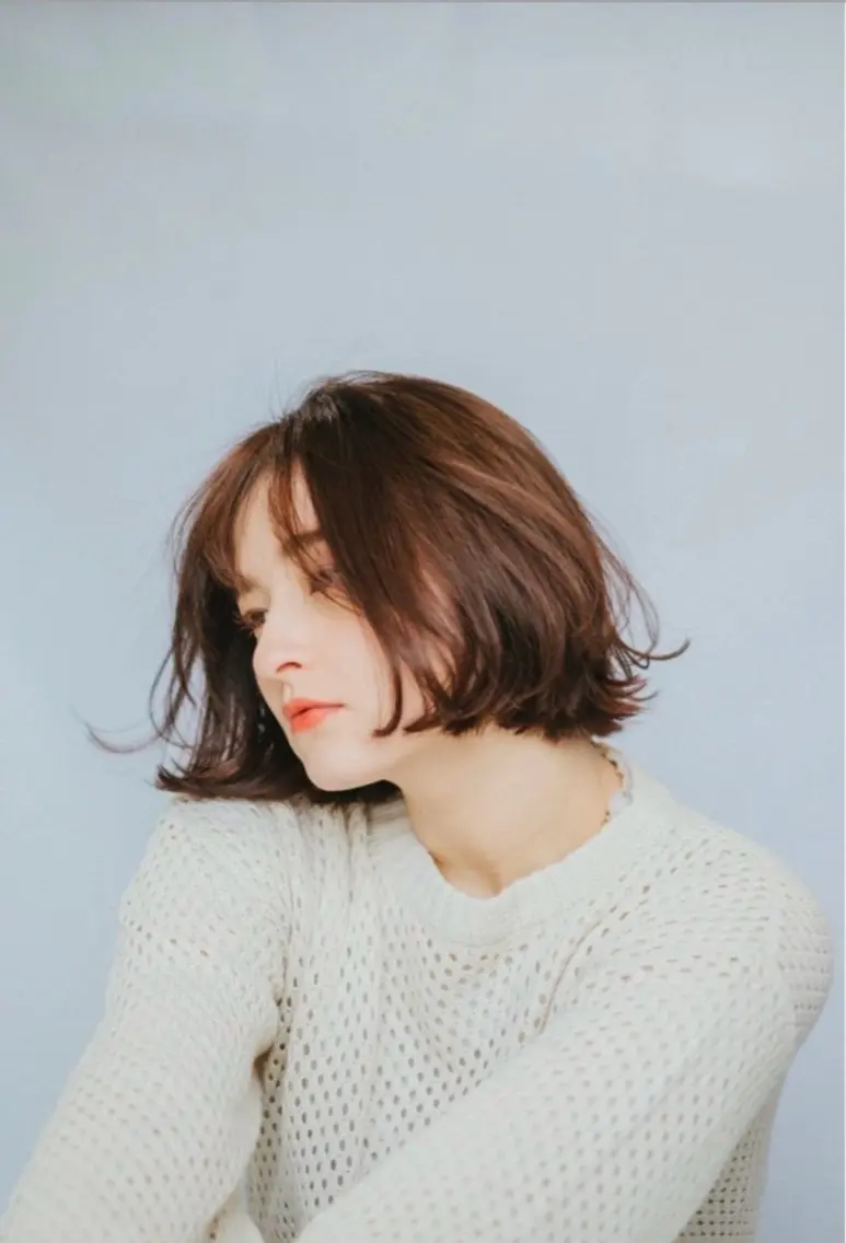 ショート カット ヘアカラー 小村 誠也のヘアスタイル