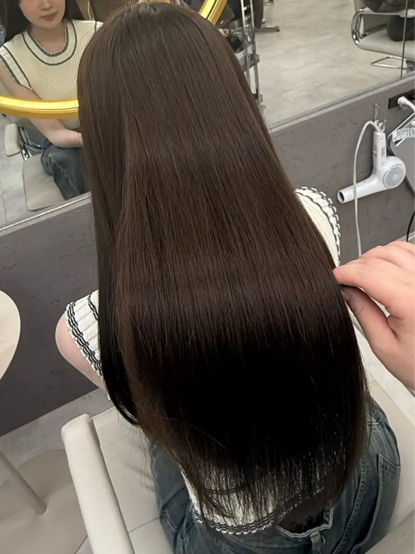 ロング カラー 透明感カラー/ カット🎀あつこ🎀のヘアスタイル
