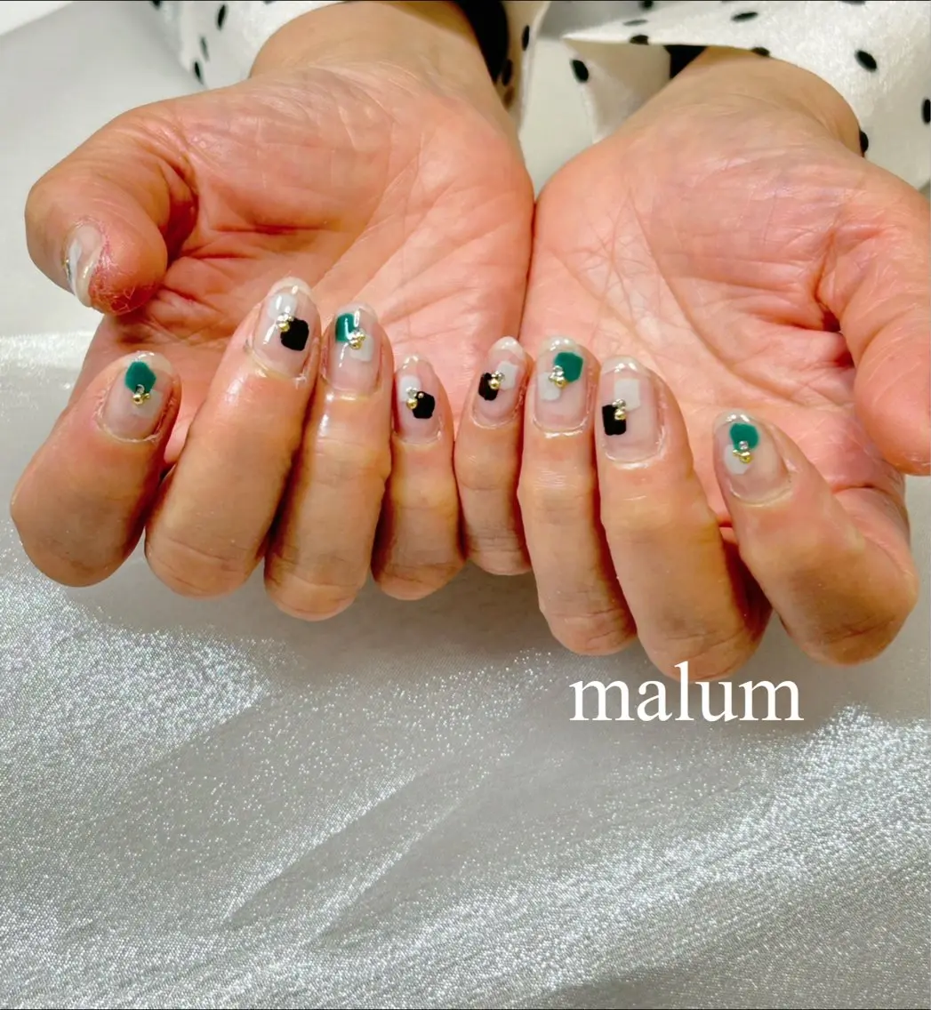 ネイル ハンドネイル malum nailのネイルデザイン