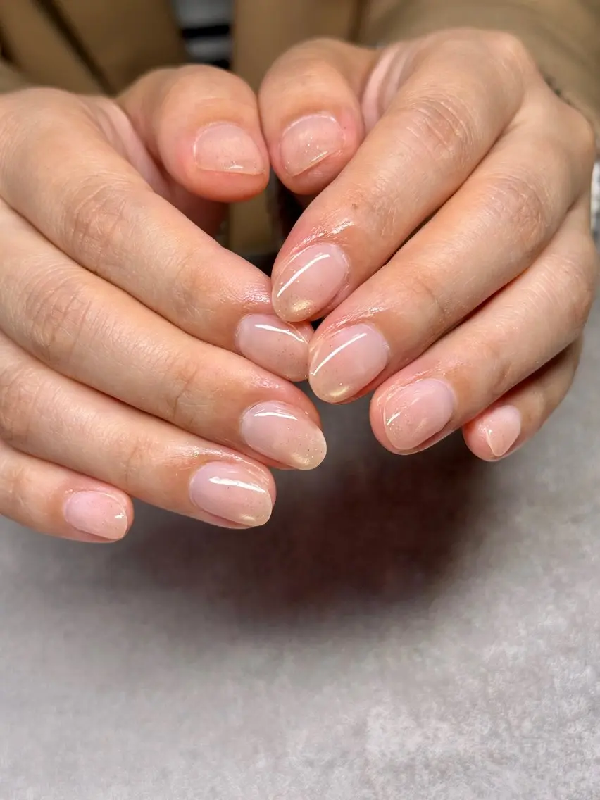 ネイル グラデーション マグネットネイル オフィスネイル ショートネイル シンプルネイル ハンドネイル nailroom amyのネイルデザイン