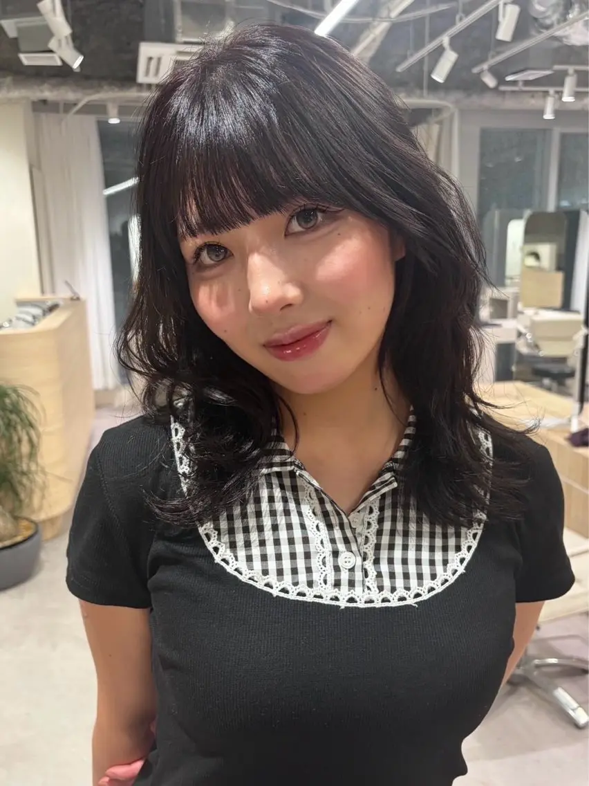 ミディアム ヘアカラー 透明感カラー🪽 ゆうかのヘアスタイル