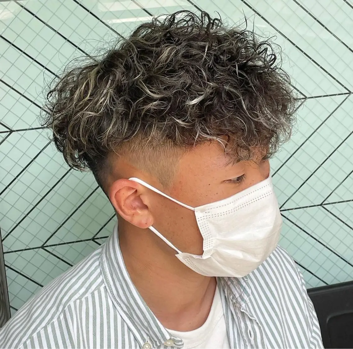 カラー パーマ メンズ メンズメッシュ メッシュ 渋谷/フェード/ 國分 翔のヘアスタイル